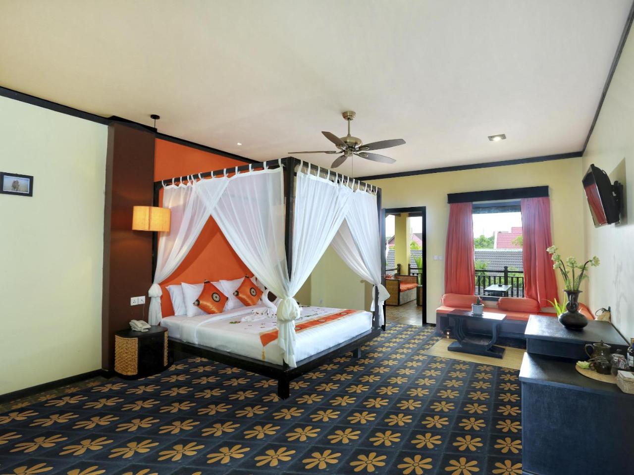 Residence Indochine Suite Ciudad de Siem Riep Exterior foto